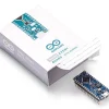 Arduino Nano Every med stiftlister - Med stiftlister