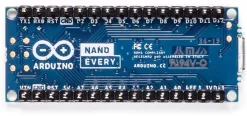 Arduino Nano Every med stiftlister - Med stiftlister
