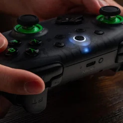 8Bitdo Ultimate 2C trådløs controller - Transparent Sort