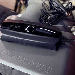 Ctek CS ONE Gen 2 - smart batterioplader - 12 V