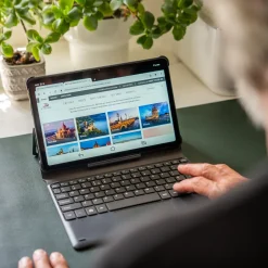 Doro Tastaturcover til Doro Tablet.