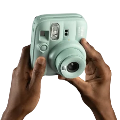 Fujifilm Instax Mini 13, Lagoon green