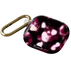 iDeal of Sweden Clear Case til AirPods Gen 4, Cherry Crush
