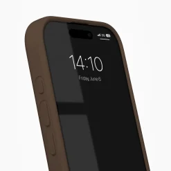 IDEAL OF SWEDEN Silikone MagSafe Cover - mobilcover til iPhone 16 - Mocha Mousse