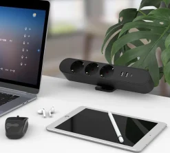MicroConnect Multi Desktop Power Socket - 3 - Schuko, USB-A + 2 - USB-C - 30 W - 1,8 m