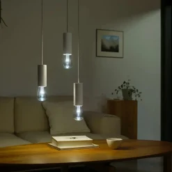 Philips Hue RGB ST72 smart LED-pære E27 500 lm