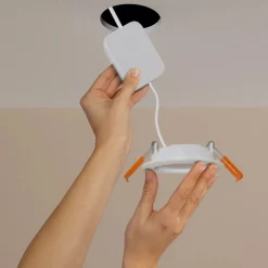 Philips Hue Slank indbygget belysning Ø170 mm - Hvid
