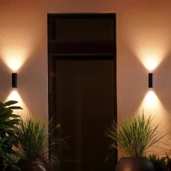 Philips Hue udendørs facadebelysning.