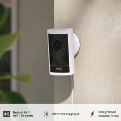 Ring Outdoor Cam Pro Plug-in - Retinal 4K overvågningskamera, Hvid