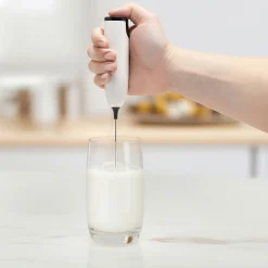 Rubicson Batteridrevet mælkeskummer