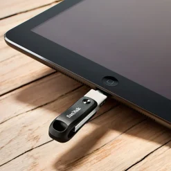 Sandisk iXpand Go USB-nøgle med Lightning-stik - 128 GB