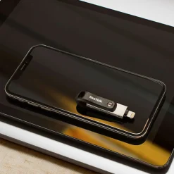 Sandisk iXpand Go USB-nøgle med Lightning-stik - 256 GB