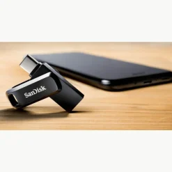 Sandisk Ultra Dual Drive Go USB-nøgle med USB-C - 32 GB