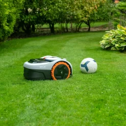Segway Navimow i105e robotplæneklipper, 500 m²