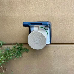 Shelly Outdoor Plug S Gen3 smart udendørskontakt - Mocha