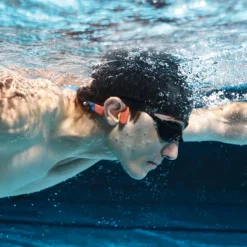 Shokz OpenSwim Pro benledningshovedtelefoner, Rød